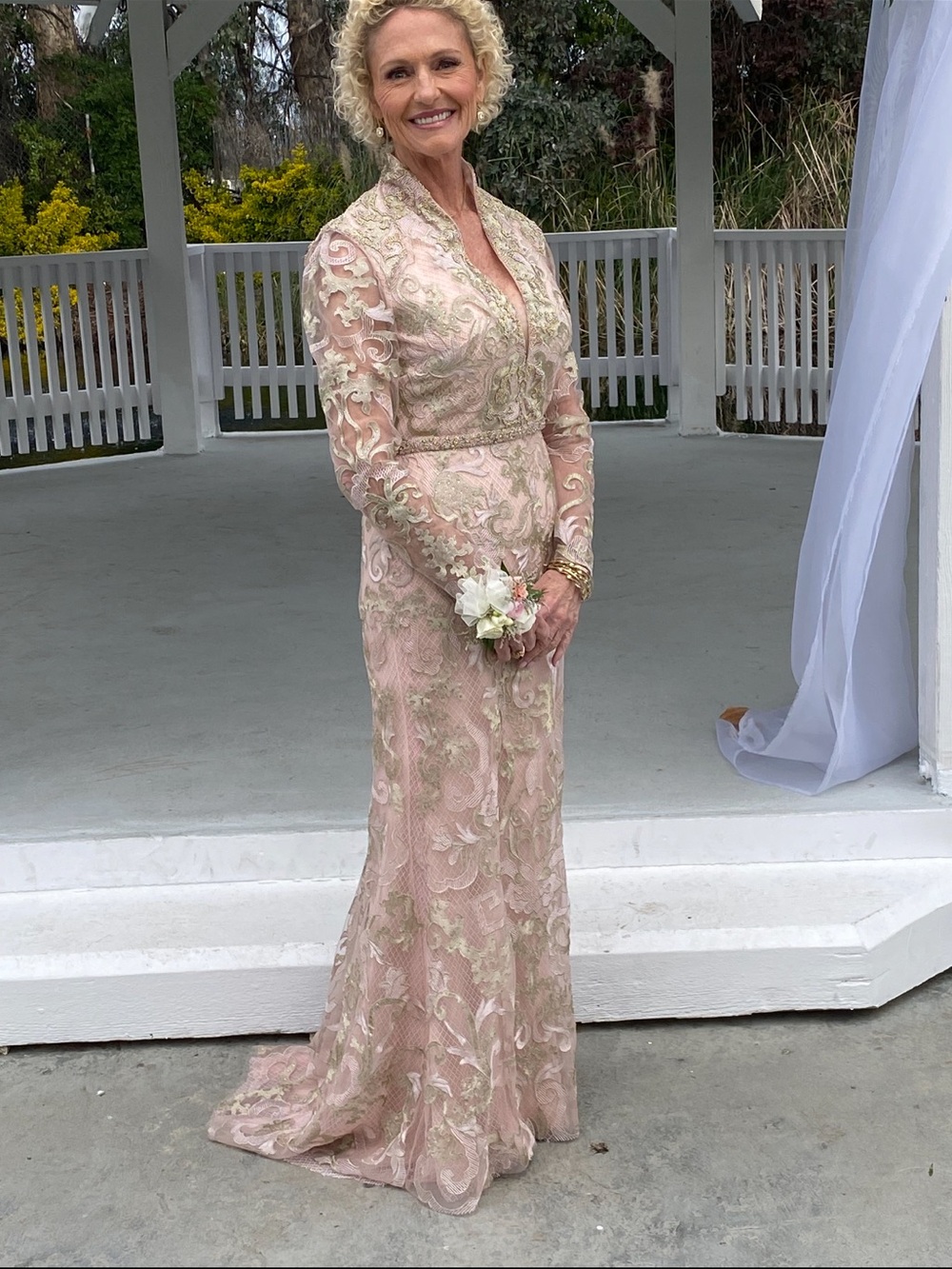 Mac Duggal Gown style 11165 in blush, size 6 - Picture 1 of 6